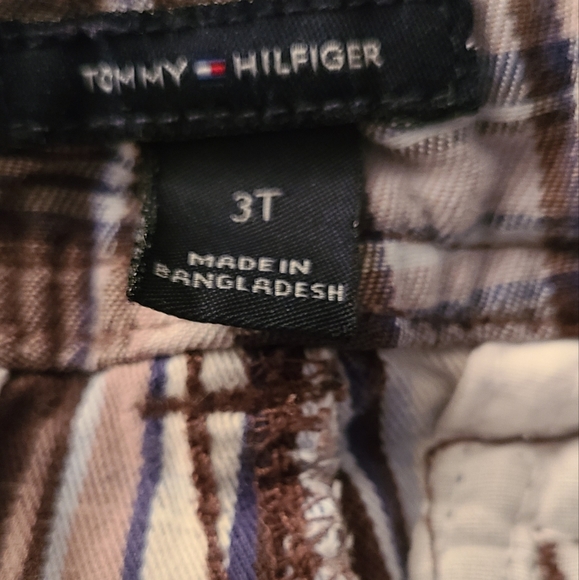 Tommy Hilfiger brown plaid shorts - Picture 3 of 5